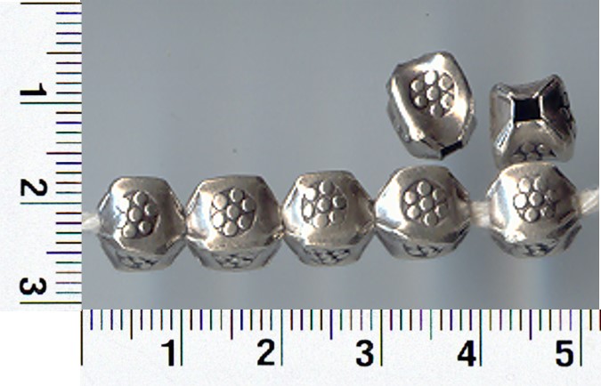 Thai Karen Hill Tribe Silver Beads Daisy Printed Pleat Beads BL029 (10 Beads)