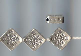 Thai Karen Hill Tribe Silver Beads Square With Flower Printed Beads BL283 (5 Beads)