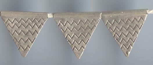 Thai Karen Hill Tribe Silver Beads Engraved Triangle Beads BL313 (5 Beads)