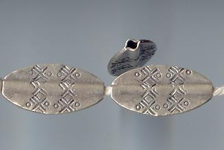 THAI KAREN HILL TRIBE SILVER BEADS PRINTED OVAL BEADS BL329 (5 BEADS)