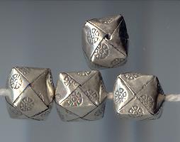 Thai Karen Hill Tribe Silver Beads Flower Printed Origami Cube Beads BL384 (5 Beads)