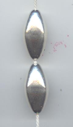 Thai Karen Hill Tribe Silver Beads Plain Oval Bead BL643 (1 Bead)
