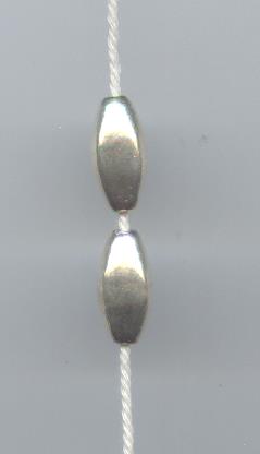 Thai Karen Hill Tribe Silver Beads Plain Oval Bead BL644 (1 Bead)