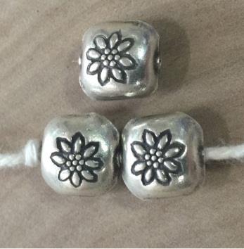 Thai Karen Hill Tribe Silver Beads BL889 (3 Beads)
