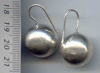 Thai Karen Hill Tribe Silver  Plain Ball Earrings ER105 