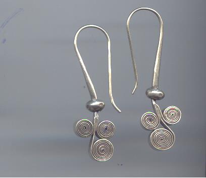 Thai Karen Hill Tribe Silver Tri Spiral Earring ER134 