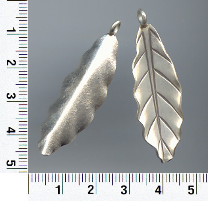Thai Karen Hill Tribe Silver Long Leaf Pendant NL133