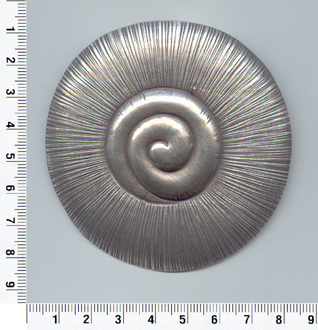 Thai Karen Hill Tribe Silver Sea Shell With Radius Grand Circular Pendant NL194