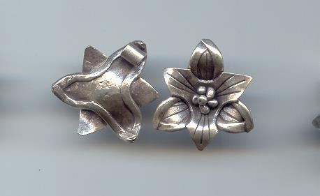 Thai Karen Hill Tribe Silver Pendants Lovely Flower Pendant NM083 