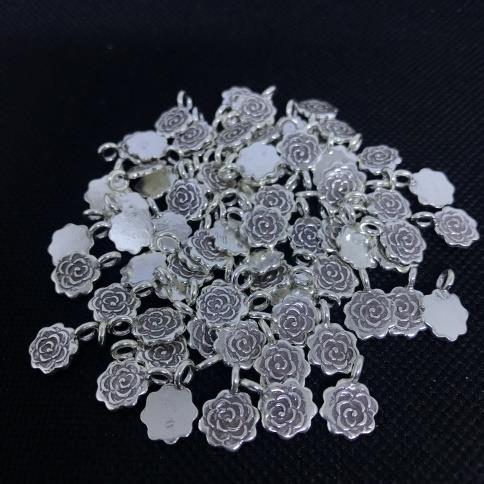 Thai Karen Hill Tribe Silver Pendants 20PD145 (10 Beads)