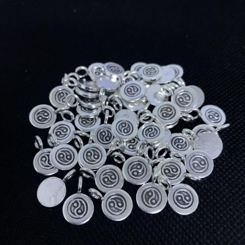Thai Karen Hill Tribe Silver Pendants 20PD147 (10 Beads)