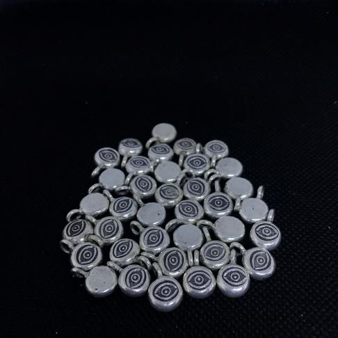 Thai Karen Hill Tribe Silver Pendants 20PD181 (10 Beads)