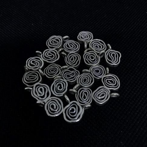 Thai Karen Hill Tribe Silver Pendants 20PD184 (10 Beads)