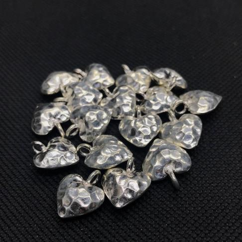 Thai Karen Hill Tribe Silver Pendants 20PD255 (10 Beads)
