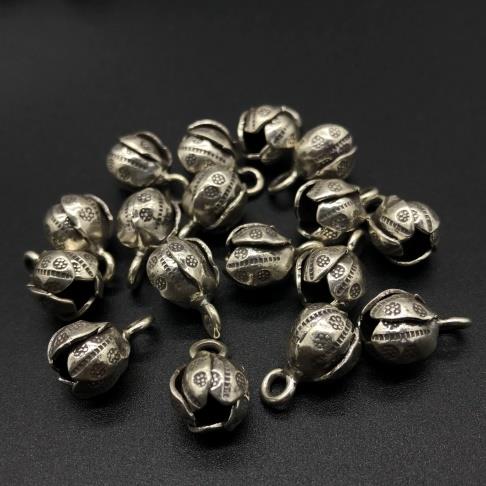 Thai Karen Hill Tribe Silver Pendants 20PD322 (10 Beads)