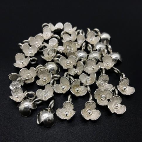 Thai Karen Hill Tribe Silver Pendants 20PD344 (10 Beads)