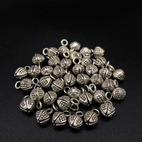 Thai Karen Hill Tribe Silver Pendants 20PD356 (10 Beads)