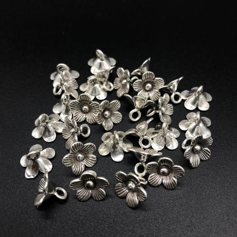 Thai Karen Hill Tribe Silver Pendants 20PD376 (10 Beads)