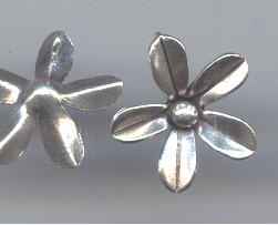 Thai Karen Hill Tribe Silver Pendants Lovely Flower Pendant NS243