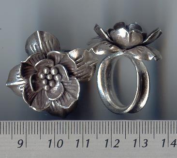 Thai Karen Hill Tribe Silver Sweet Flower Ring RR002 