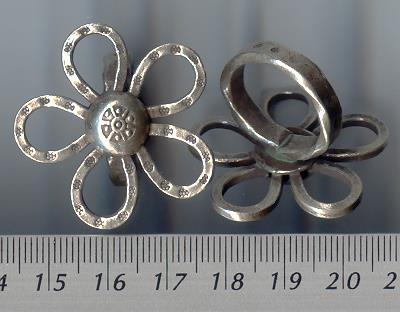 Thai Karen Hill Tribe Silver Daisy Printed Teadrop Ring RR134 