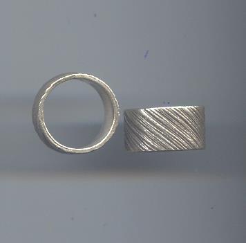 Thai Karen Hill Tribe Silver Engraved Ring RR155 